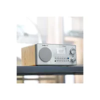 Sangean HDR-18 radyo raf üzerinde, ortam kullanımı